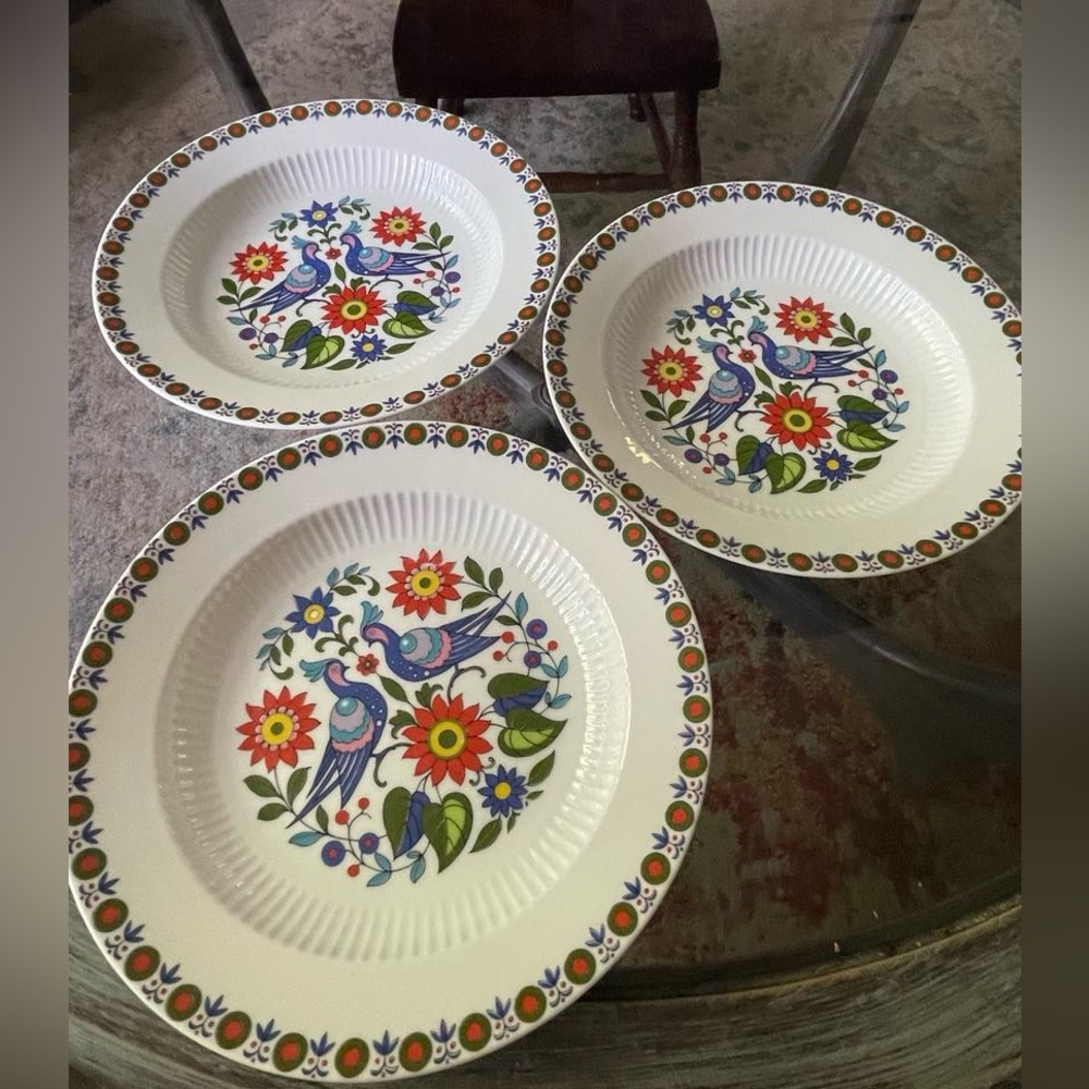 Vintage Kaiser Dinner Bowls